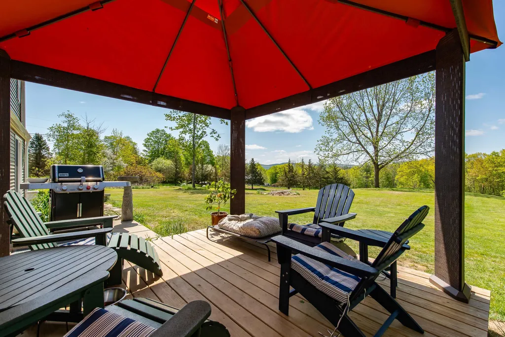 279 Province Road Barnstead NH 03218