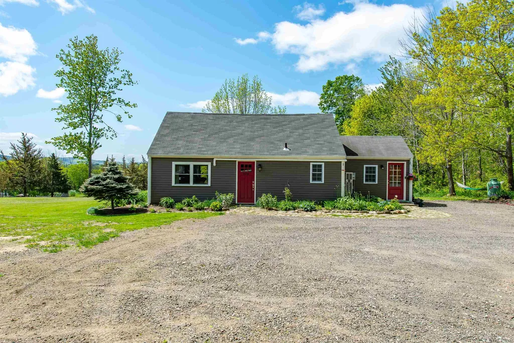 279 Province Road Barnstead NH 03218