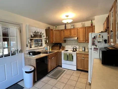 239 Quechee Road Hartland VT 05048