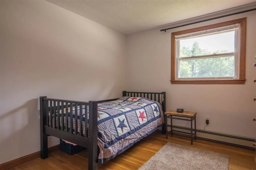 15 Ardon Drive Hooksett NH 03106