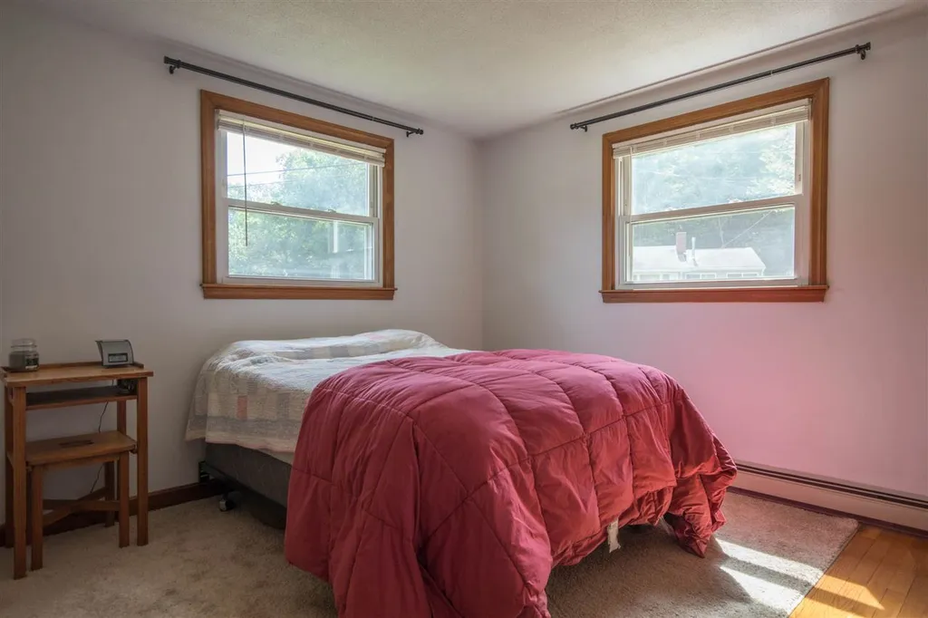 15 Ardon Drive Hooksett NH 03106