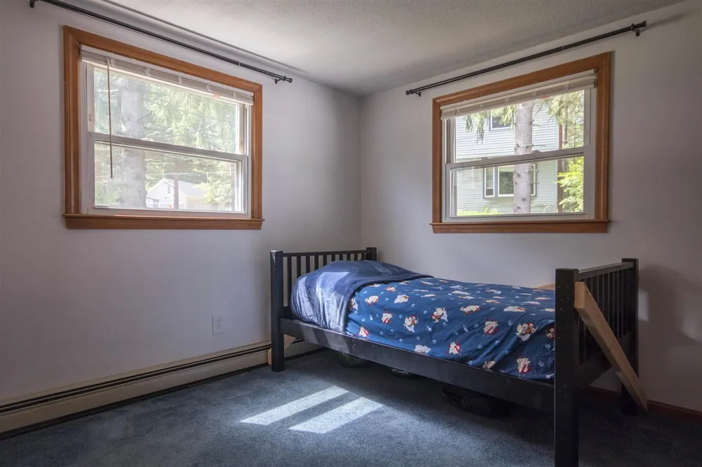 15 Ardon Drive Hooksett NH 03106