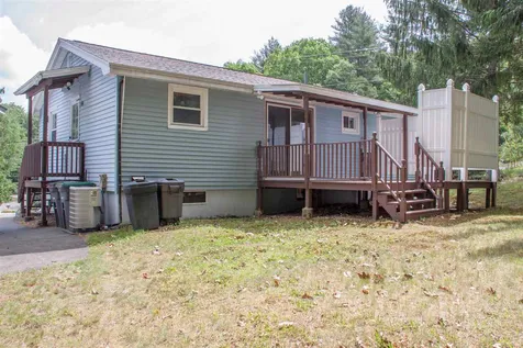 15 Ardon Drive Hooksett NH 03106