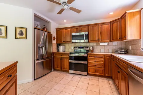 81 Bentley Road Hartford VT 05059