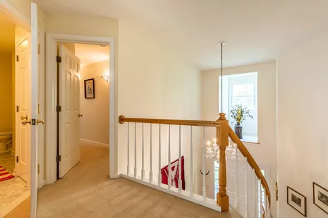 81 Bentley Road Hartford VT 05059