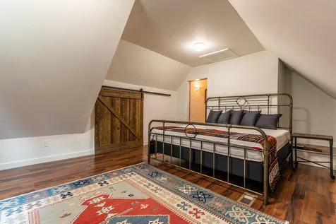 81 Bentley Road Hartford VT 05059