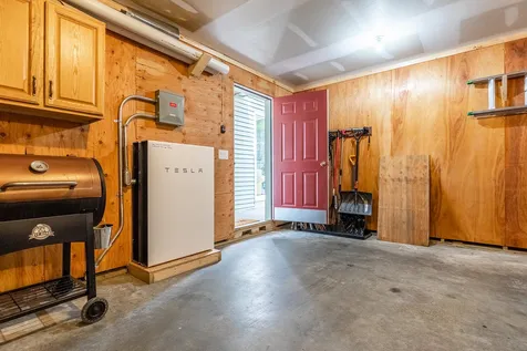 81 Bentley Road Hartford VT 05059