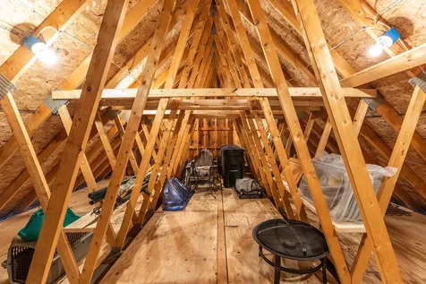 81 Bentley Road Hartford VT 05059