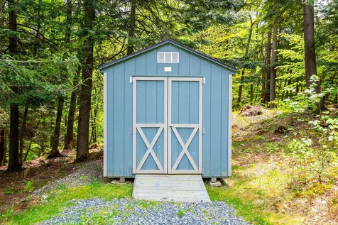 81 Bentley Road Hartford VT 05059