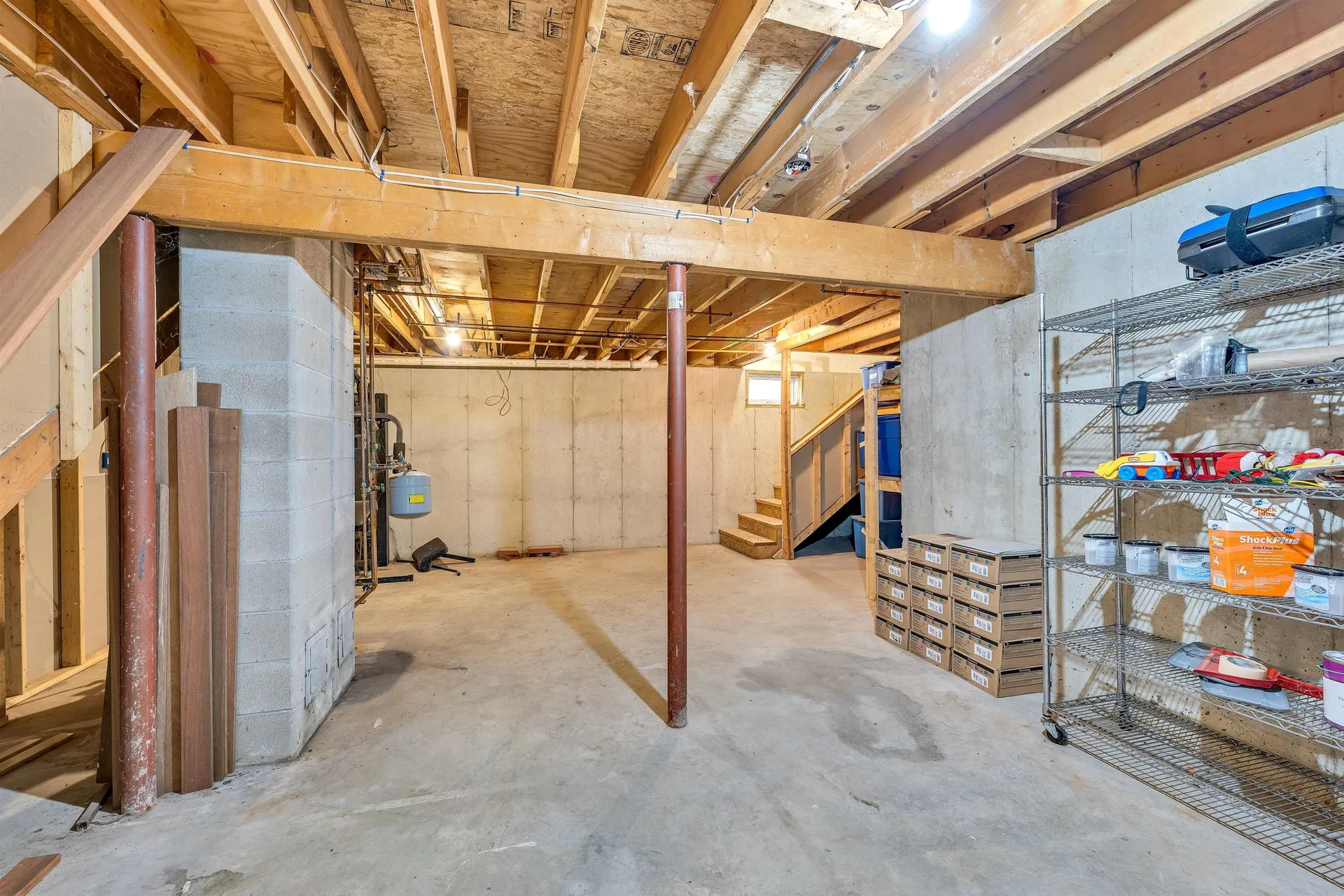 32 Friar Tuck Way Wolfeboro NH 03894