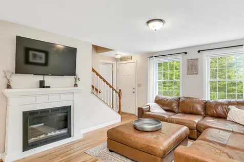 32 Friar Tuck Way Wolfeboro NH 03894
