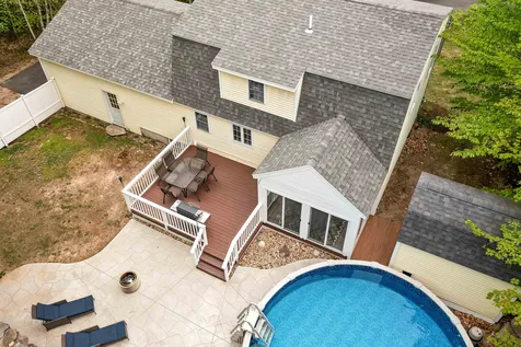 32 Friar Tuck Way Wolfeboro NH 03894
