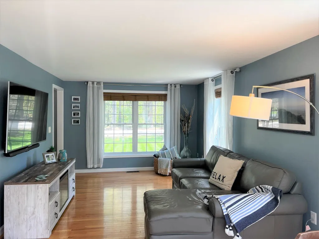 185 Old Dover Road Rochester NH 03867