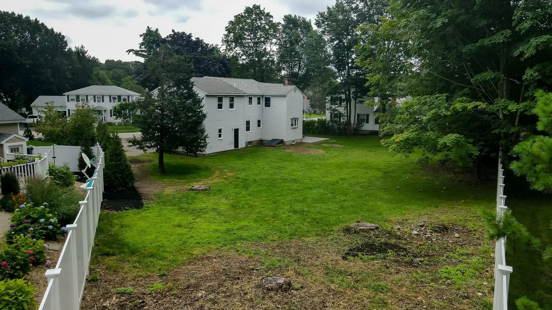 39 Presidential Circle Hampton NH 03842