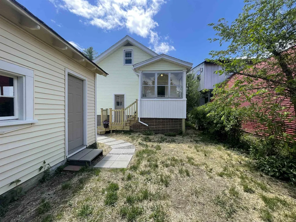 299 Park Avenue Keene NH 03431