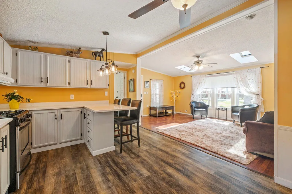 22 Christopher Lane Fremont NH 03044
