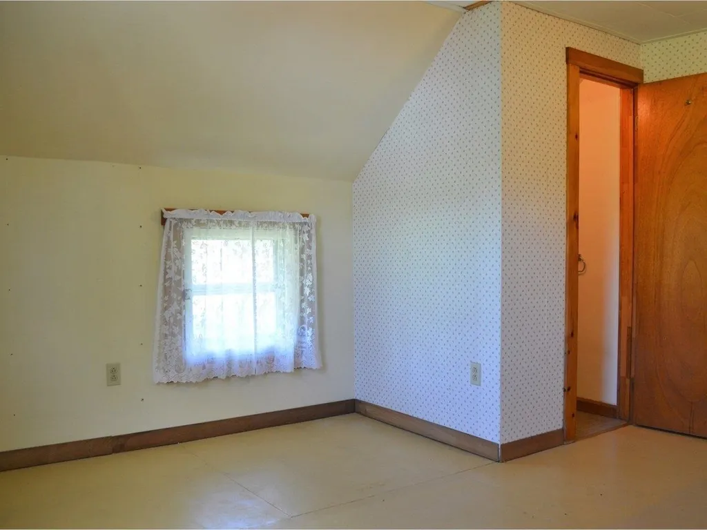 6 Allen Road Grand Isle VT 05458
