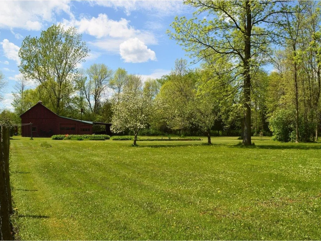 6 Allen Road Grand Isle VT 05458