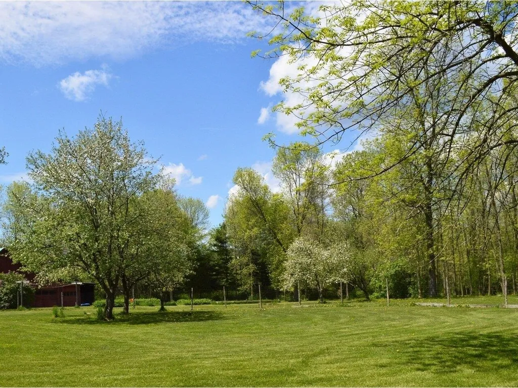 6 Allen Road Grand Isle VT 05458