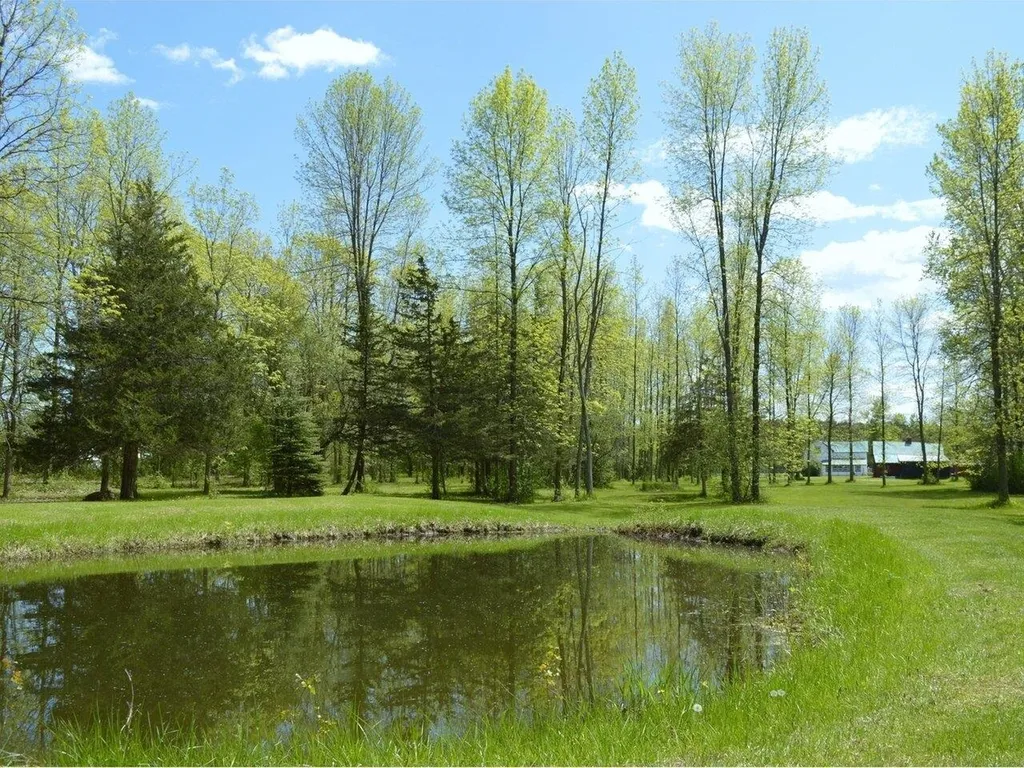 6 Allen Road Grand Isle VT 05458