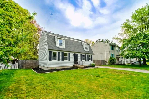 100 Roseanne Lane Manchester NH 03103