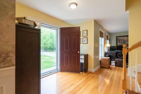 55 Buckingham Lane Hopkinton NH 03229