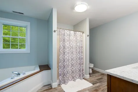 55 Buckingham Lane Hopkinton NH 03229