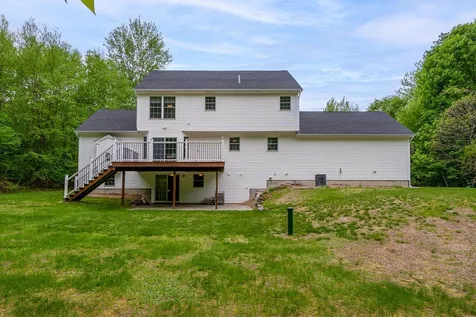 55 Buckingham Lane Hopkinton NH 03229
