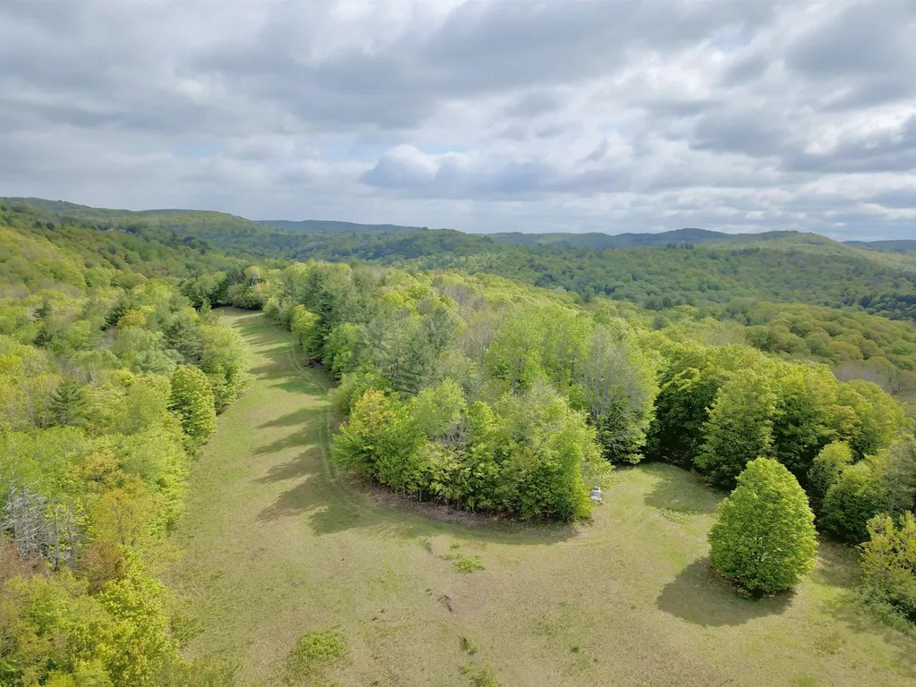 619 Clifford Farm Road Sharon VT 05065