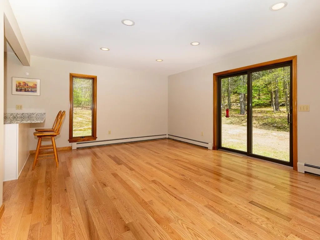 247 Tolend Road Barrington NH 03825