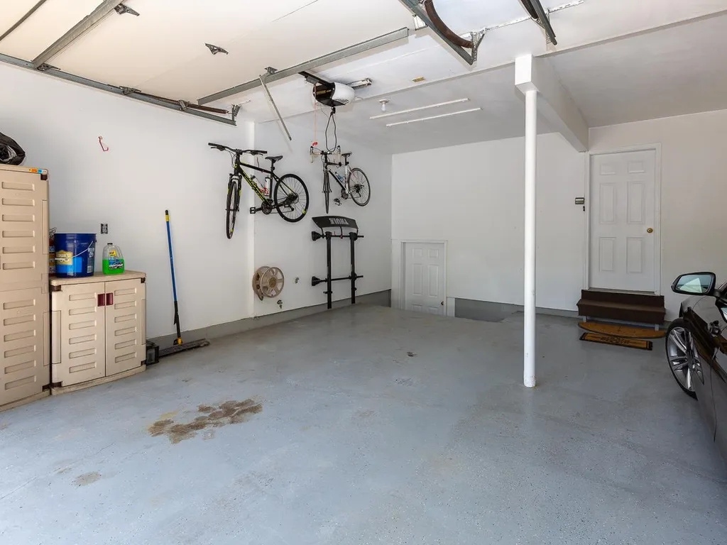 247 Tolend Road Barrington NH 03825