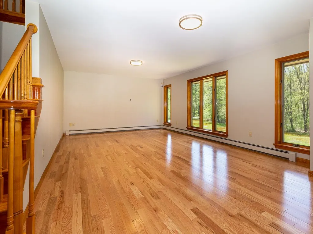 247 Tolend Road Barrington NH 03825