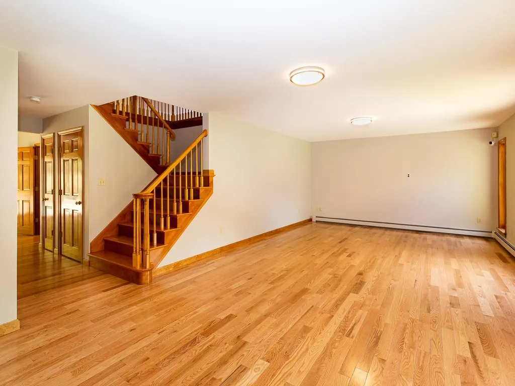 247 Tolend Road Barrington NH 03825
