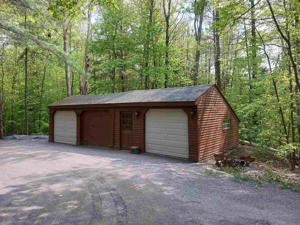 24 Mcdonough Road Newport NH 03773