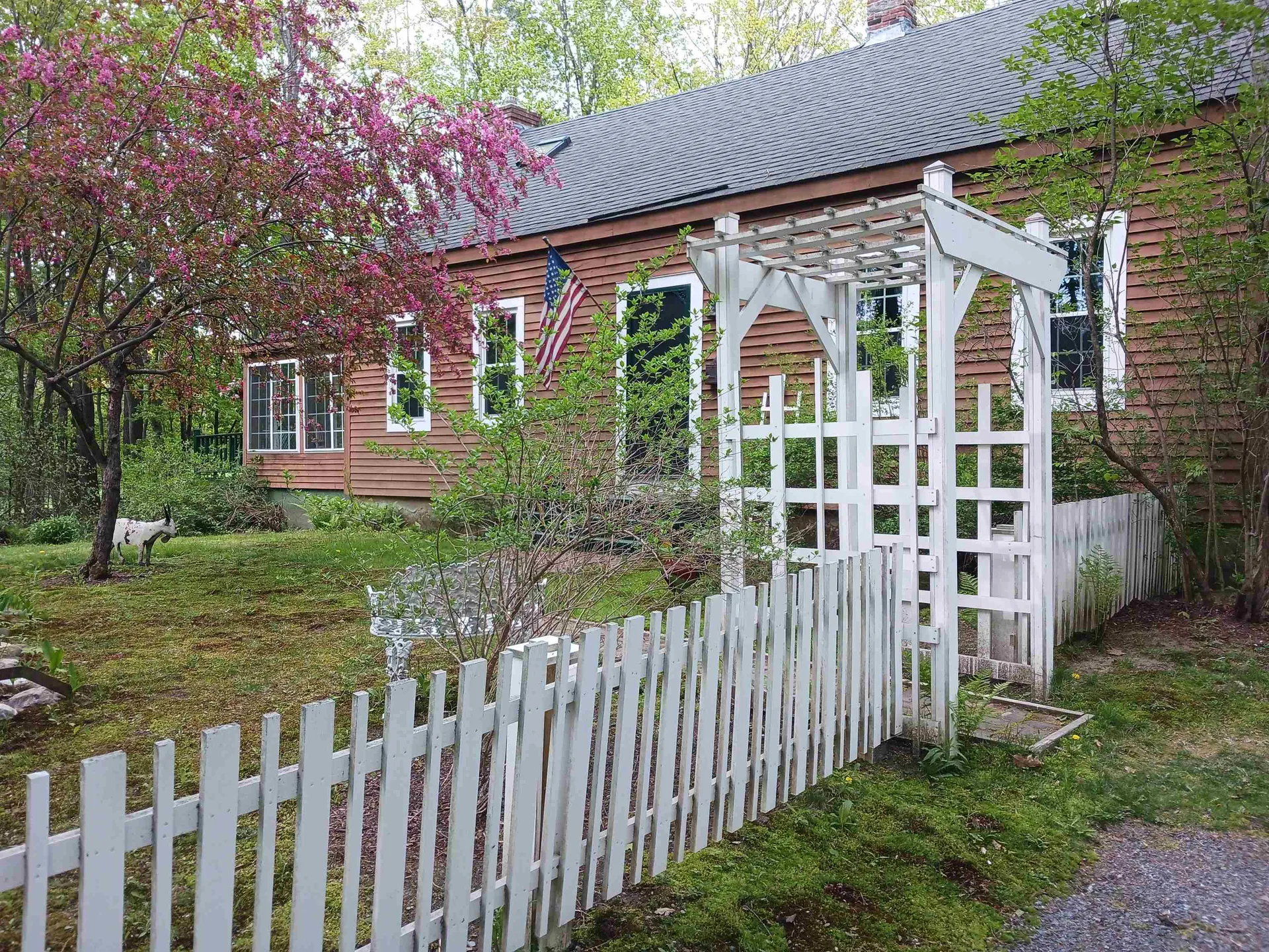 24 Mcdonough Road Newport NH 03773