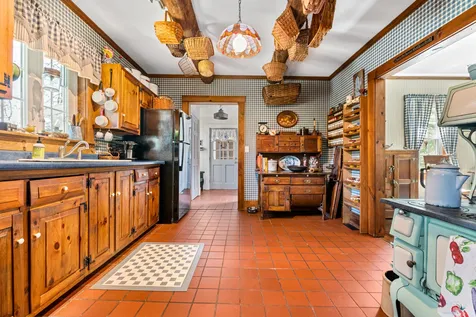 24 Mcdonough Road Newport NH 03773
