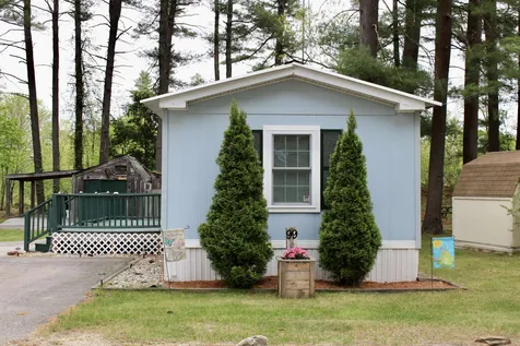 99 Beech Terrace Derry NH 03038