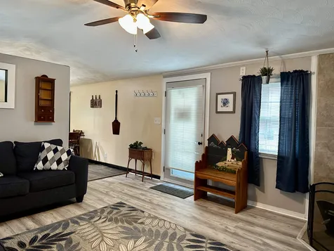 99 Beech Terrace Derry NH 03038