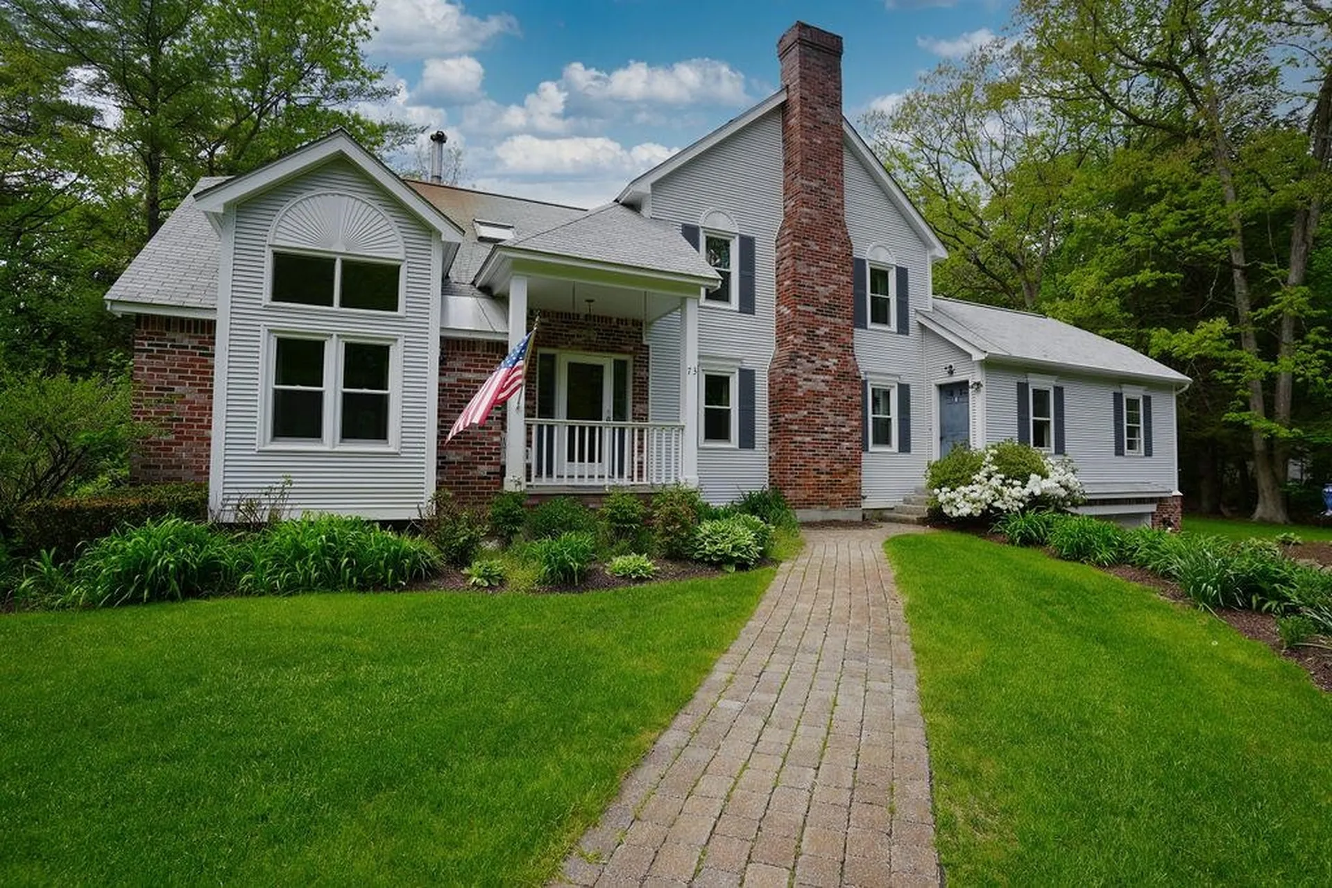 73 Tibbetts Hill Road Goffstown NH 03045