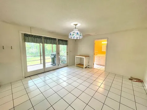 73 Tibbetts Hill Road Goffstown NH 03045