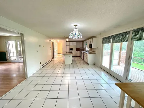 73 Tibbetts Hill Road Goffstown NH 03045