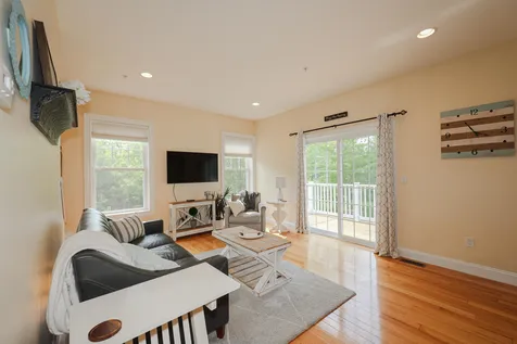 30 Daylily Lane New Boston NH 03070