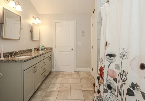 30 Daylily Lane New Boston NH 03070