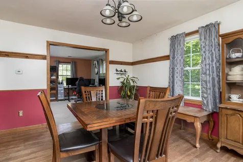 59 Deering Center Road Weare NH 03281
