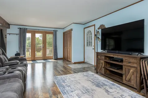 59 Deering Center Road Weare NH 03281