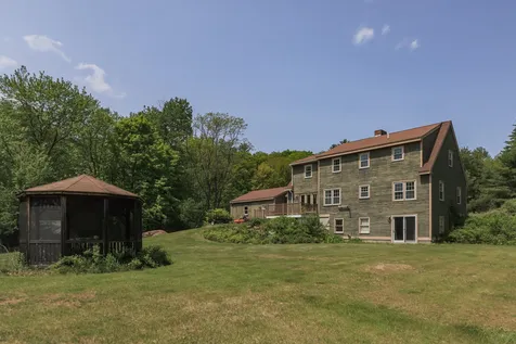 59 Deering Center Road Weare NH 03281