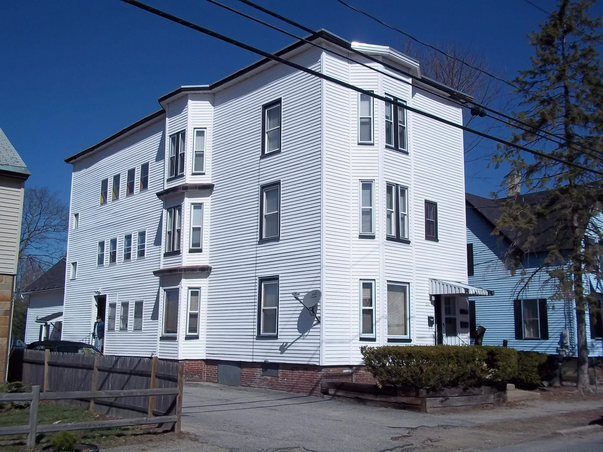 236 Jewett Street Manchester NH 03103