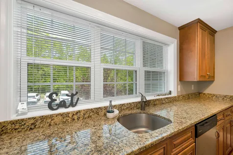 58 Breckenridge Way Laconia NH 03246