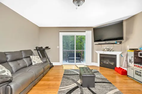 58 Breckenridge Way Laconia NH 03246