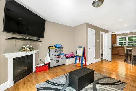 58 Breckenridge Way Laconia NH 03246